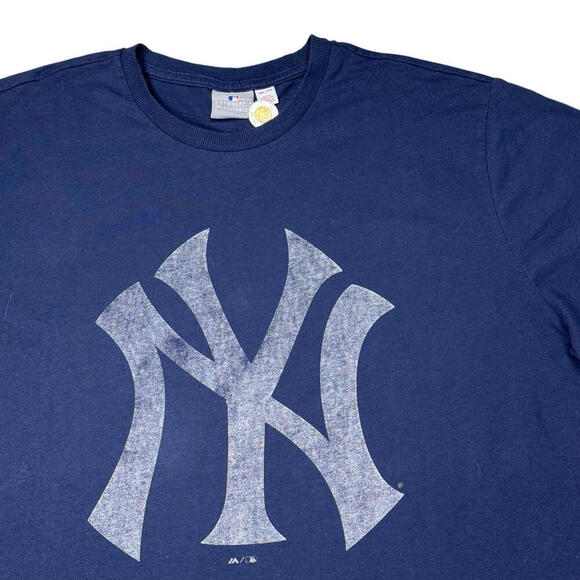 MLB New York Yankees T-Shirt Navy Blue XXL Official Genuine Merchandise Big Logo - Picture 2 of 7